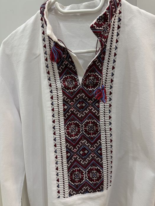 Чоловіча вишиванка