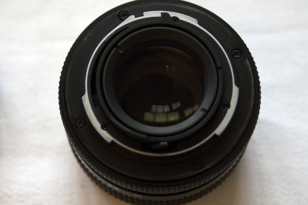 Carl Zeiss Planar T* 1.7/50mm (C/Y)