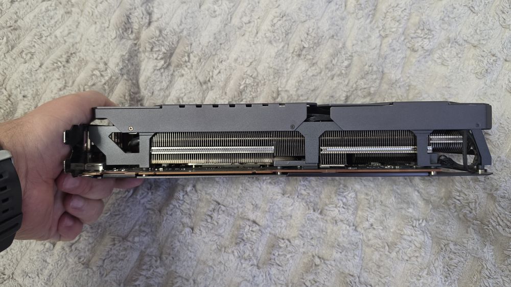 Відеокарта Radeon RX 6800 ASUS TUF GAMING 16gb
