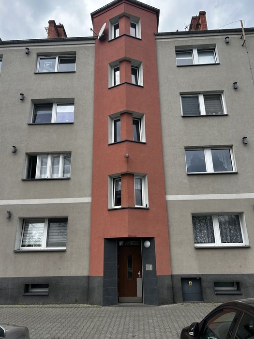 Kawalerka z ogrzewaniem miejskim Racibórz -przy Parku Roth-