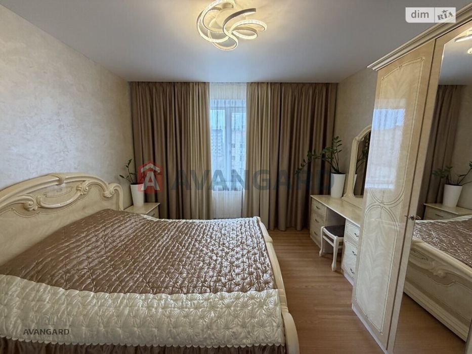 Двокімнатна квартира на Замостянській