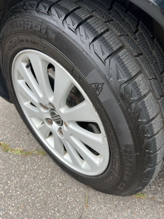 Продам Volvo v50 tdi