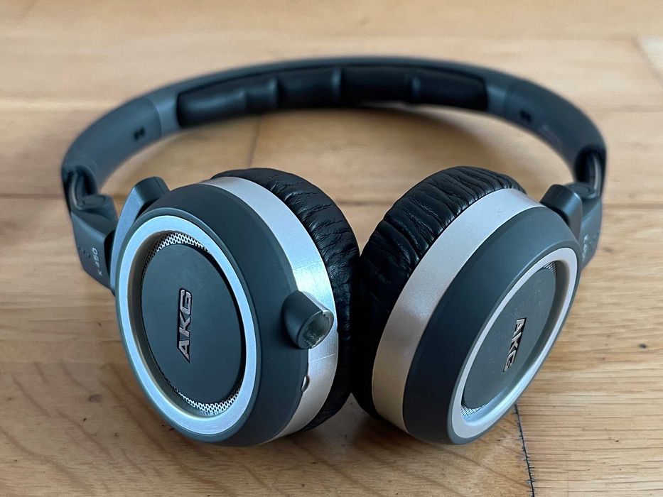 Headphones AKG K450