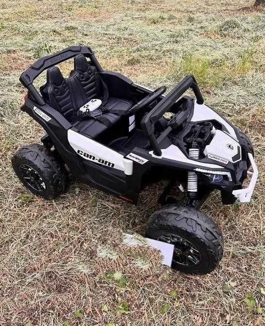 На пульті дитячий електромобіль Джип, 4 мотори по 200 Вт, детский