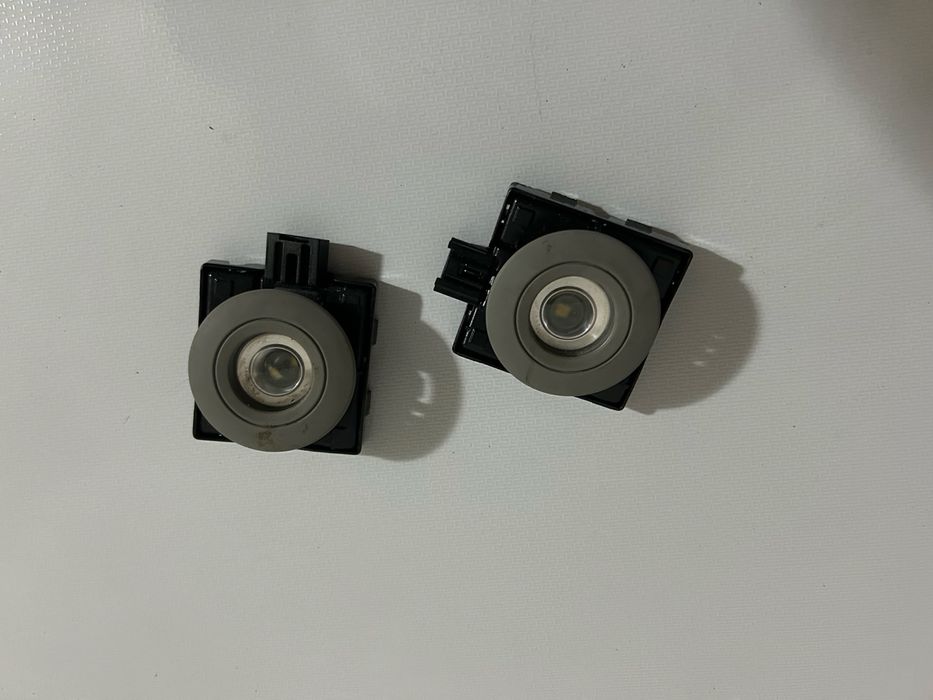 Деталі Audi Q5 80A947291B Ауді