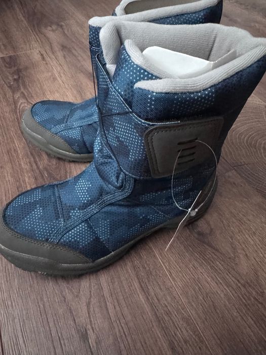 Продам зимові термо чоботи для хлопця 36 розмір