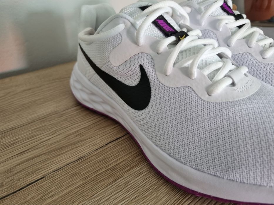 Nike Revolution 6 Next Nature damskie adidasy sportowe Run Running