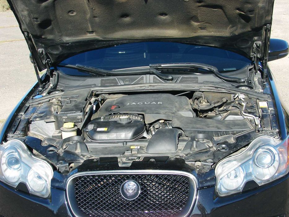 Jaguar XF 3.0 bi-turbo DIESEL 2012 год (Европа, МАКСИМАЛЬНЫЙ)