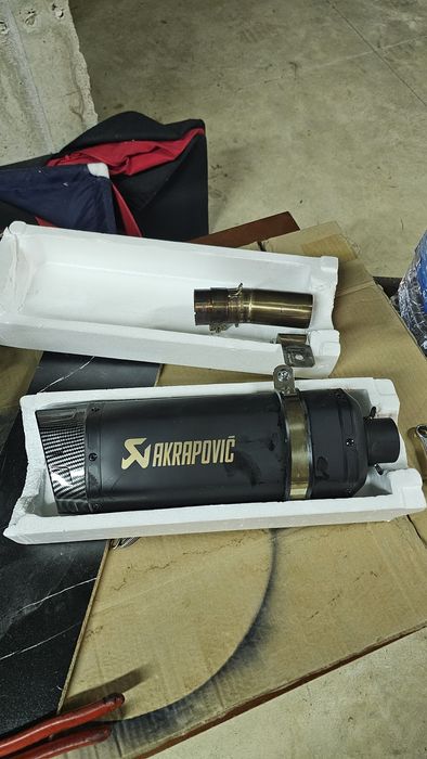 Ponteira de Escape akrapovic África twinn 1000