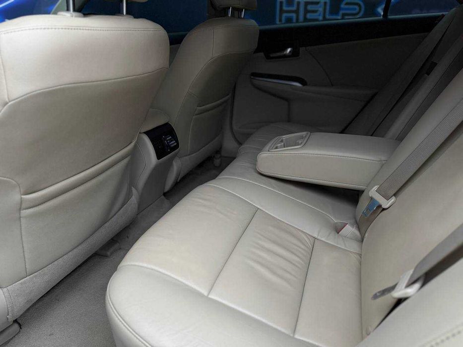 Toyota Camry 2012, 3.5 бензин, автомат