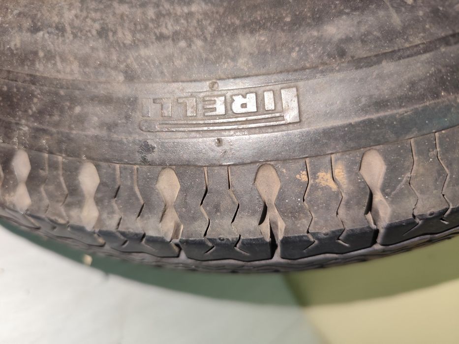Pneu suplente Pirelli Cinturato 175 13