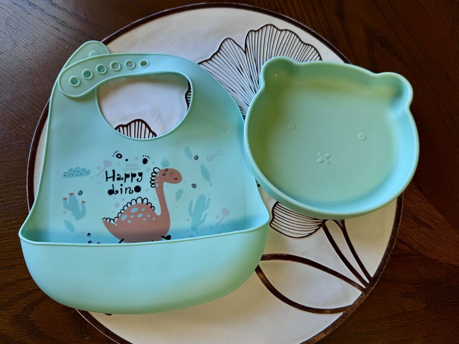 Посуд з харчового силікону