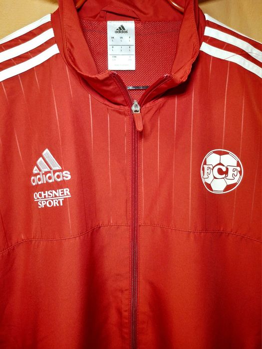 Куртка ADIDAS, мужская, L~XL размер.