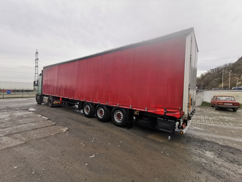 Напівпричеп SCHMITZ S-01 штора