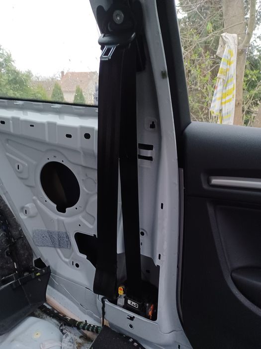 Pas audi a3 8v prawy lewy s line