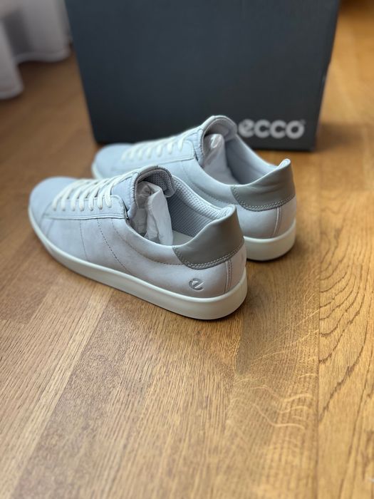 Кросівки Ecco Street Lite p. 44 Кроссовки Byway Кеди Soft Tred Нові