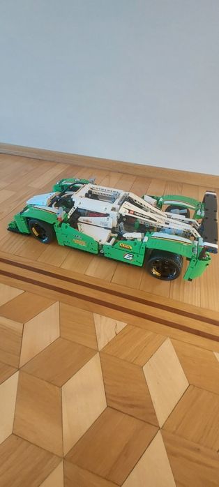 Lego technic wyścigówka  42039
