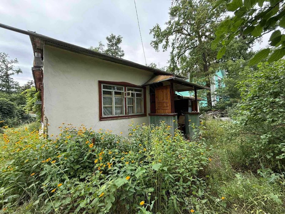 ТЕРМІНОВО! Земельна ділянка 12 соток в центрі міста біля парку