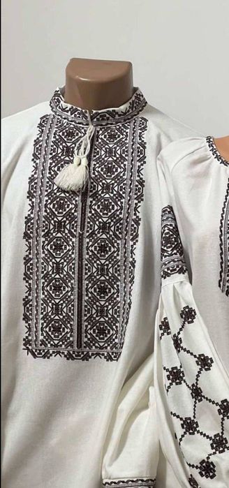 Продам чоловічу вишиванку розмір L