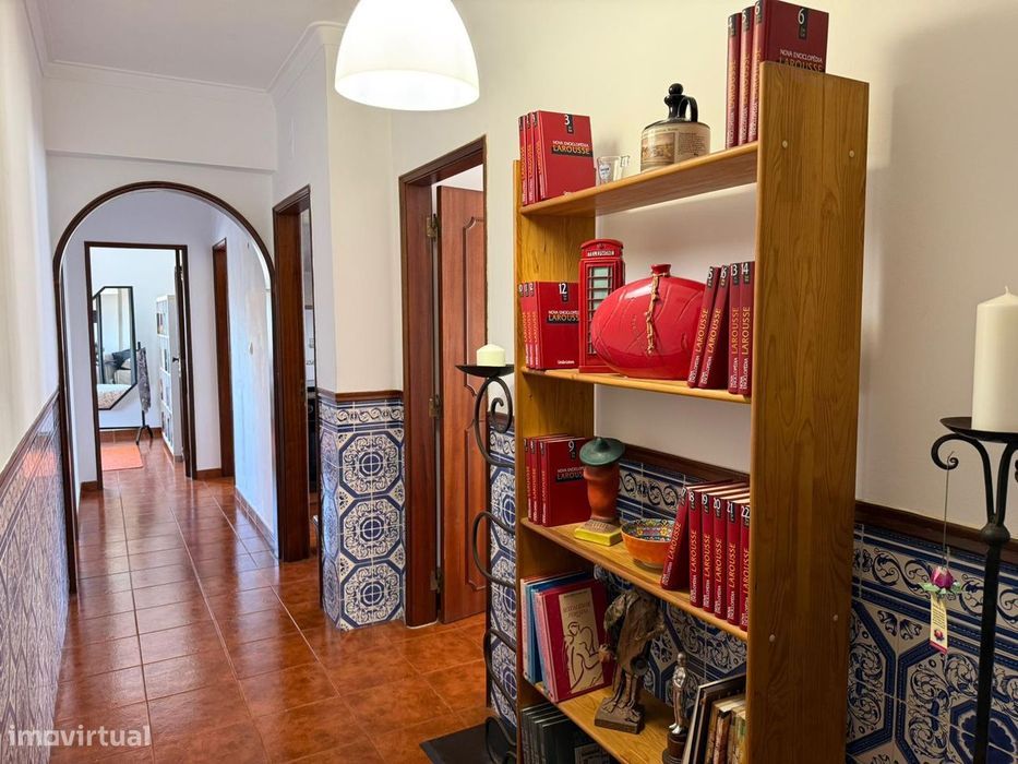 Apartamento T2 à venda na Rua Marcos Portugal 2