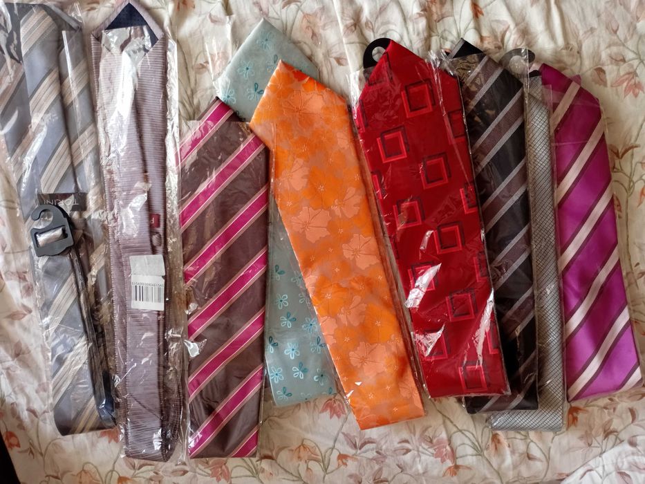 Краватка чоловіча