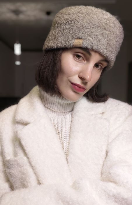 Пов'язка жіноча , головні убори