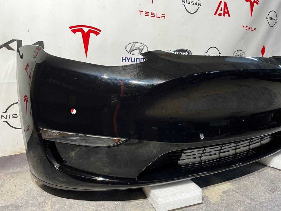Бампер передній під парктроніки Tesla Model Y 1487994-00-A 2020-2022