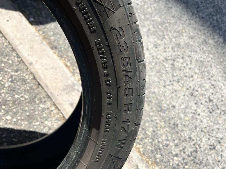 235/45/17 Continental 2 pneus