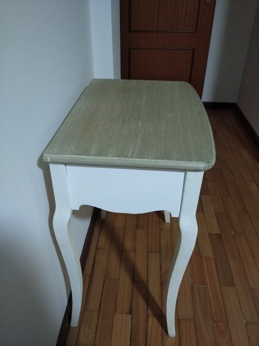 Consola / Mesa de Entrada