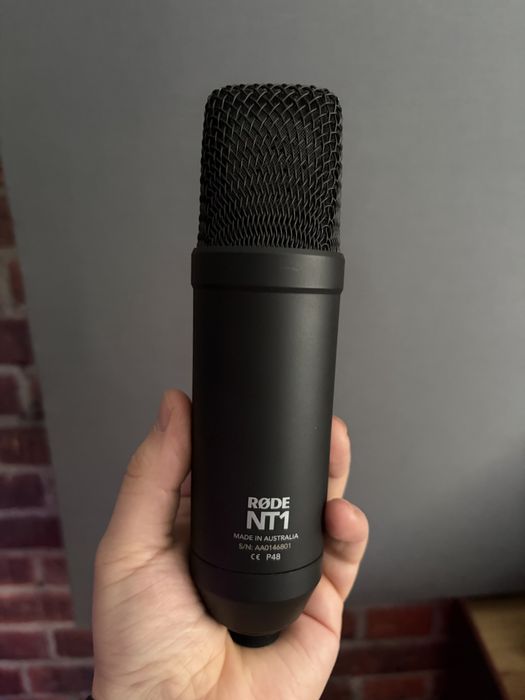 RODE Complete Studio Kit: Mikrofon NT1 + Interfejs AI-1