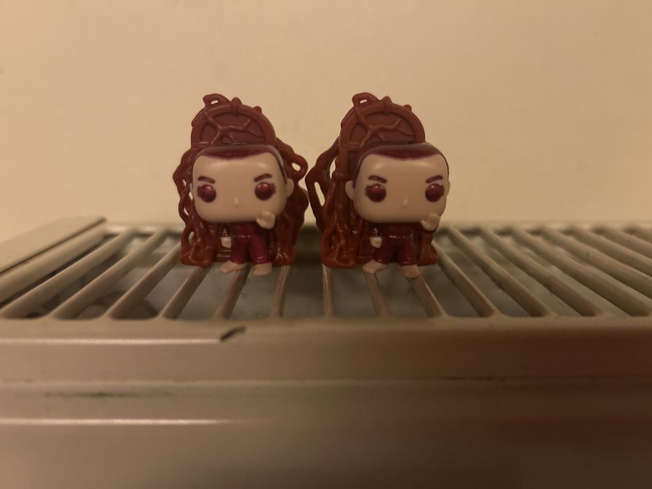 Boneco Eleven upside down  stranger things kinder joy coleção