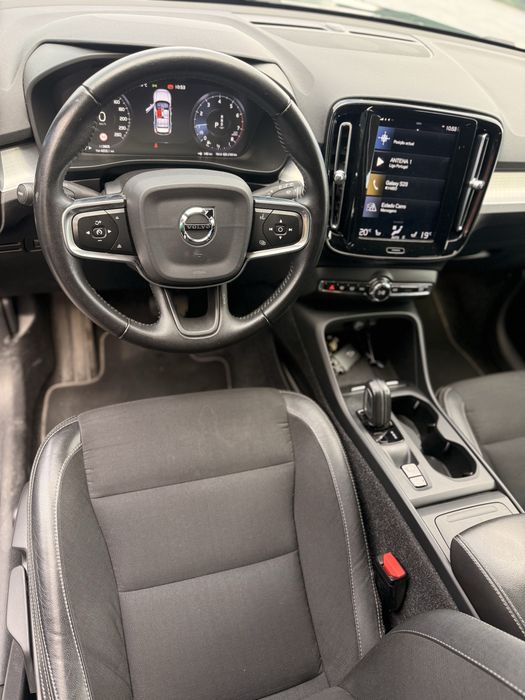 Volvo XC40 2020
