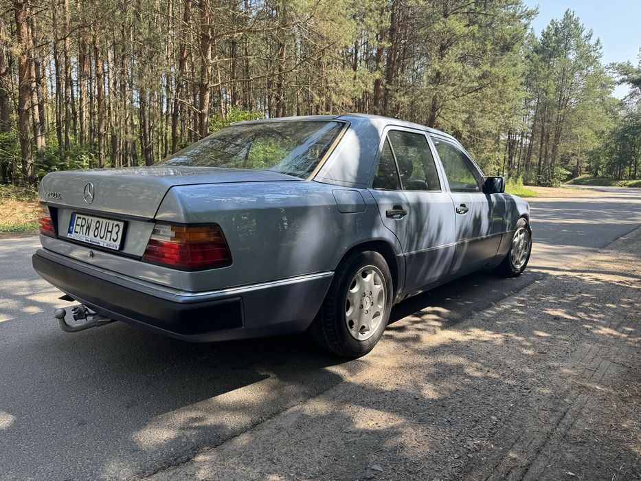 Sprzedam W124 200E sportline, klimatyzacja
