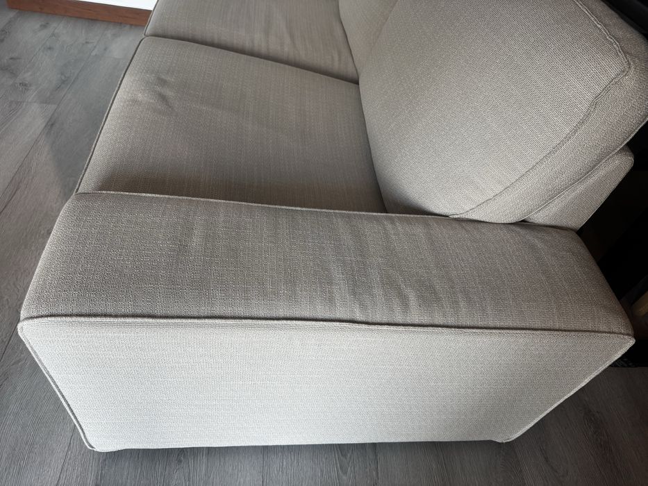 Sofa kivik 2 lugares - Bege - como novo