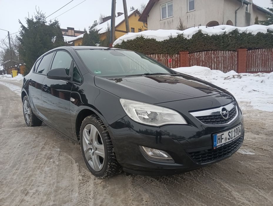 Opel Astra J Model 2012 1.4 Turbo ful opcja