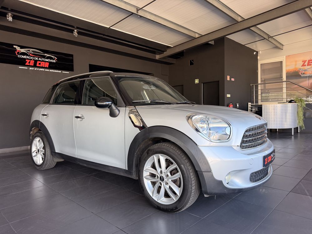 MINI 5 Portas