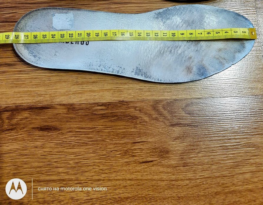 Продам мужские оригинальные кроссовки "Dirk Bikkembergs"