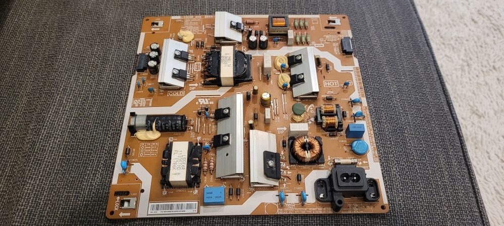 Fonte alimentação Samsung BN44 OO876 D – como nova