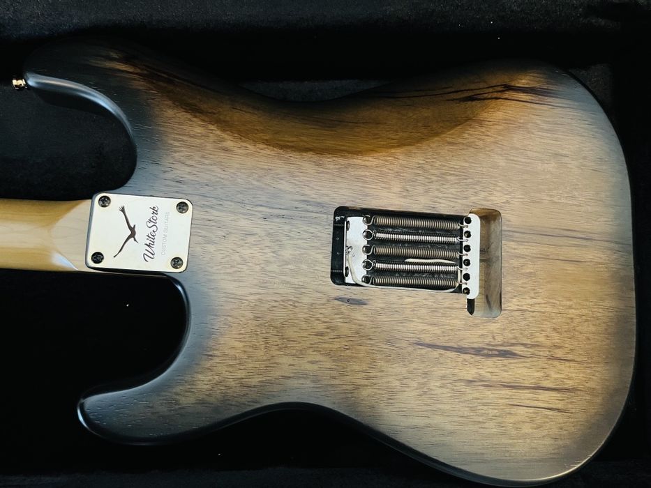 Custom Strat Whitestork (Luthier Espanhol) - Black Korina, Lindy Fralin, Schaller - Como Nova