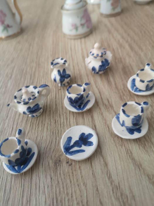 Miniaturas loiça antigas