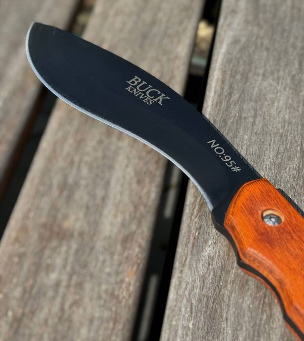 Кухонный нож с чехлом кукри