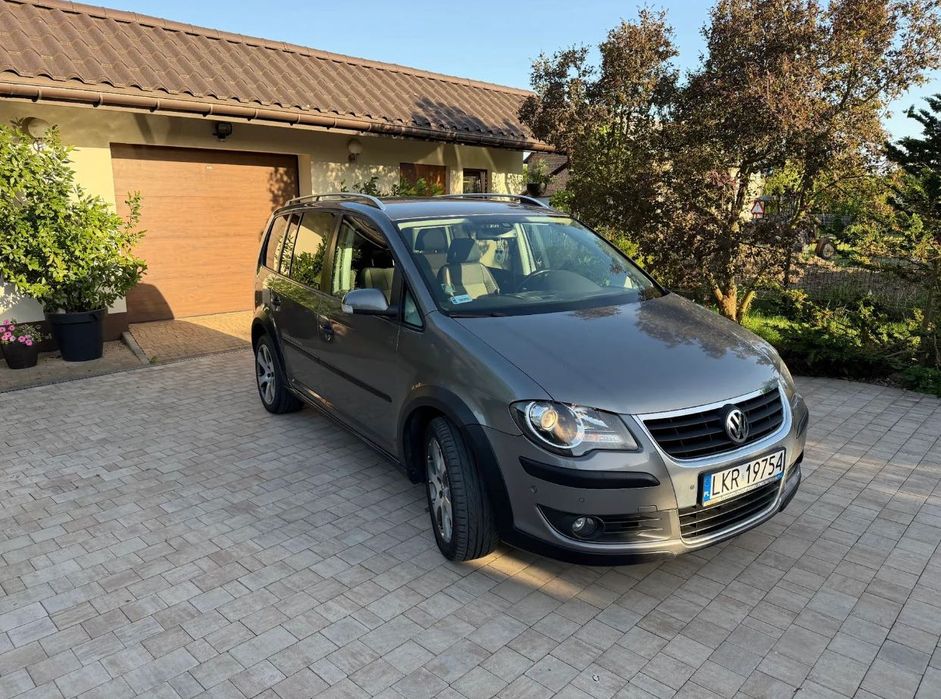 Volkswagen Touran 2008 1.9 TDI