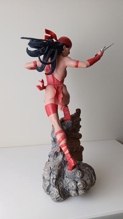 Elektra comiquette Sideshow collectibles Marvel estátua
