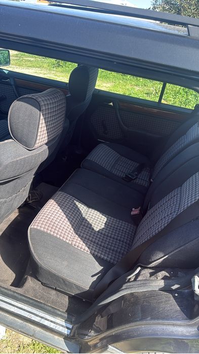 Carrinha w124 250d AC