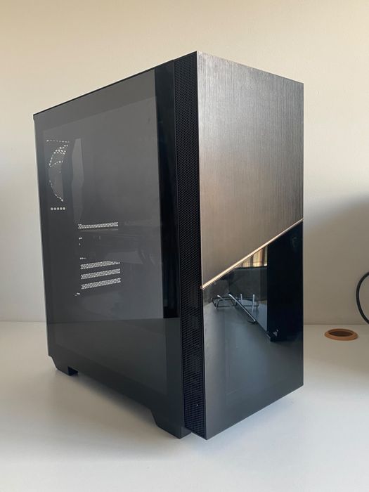 Zestaw Gamingowy PC: i7-10700K, RTX 3070 8GB, 32GB RAM, SSD 2.5TB, Windows 11 + Mysz i akcesoria