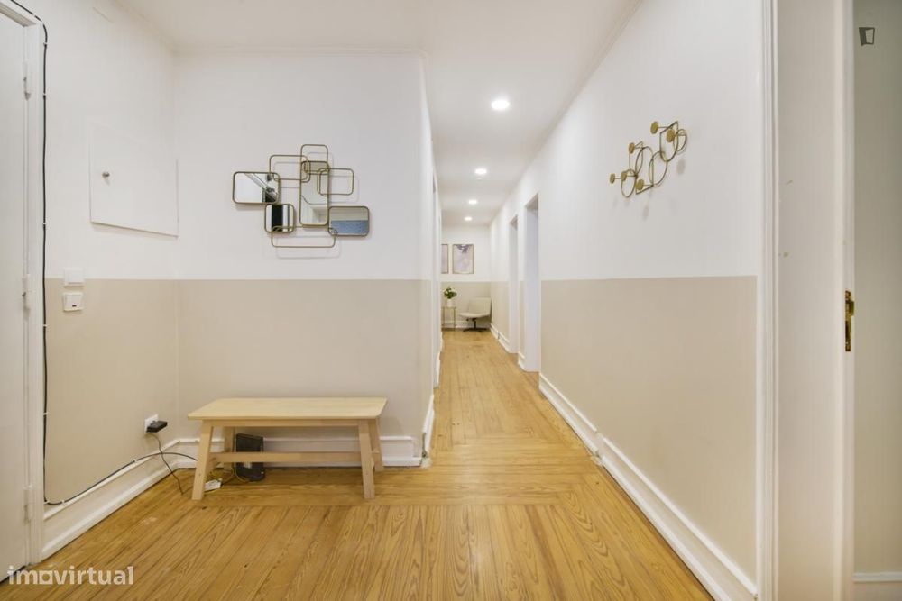 Quarto - localizado em Alameda Lisbon