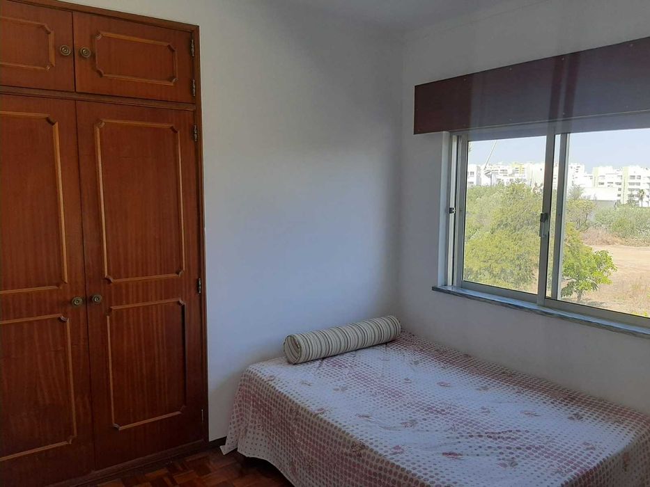 Quarto exclusivamente para rapaz estudantes da Universidade