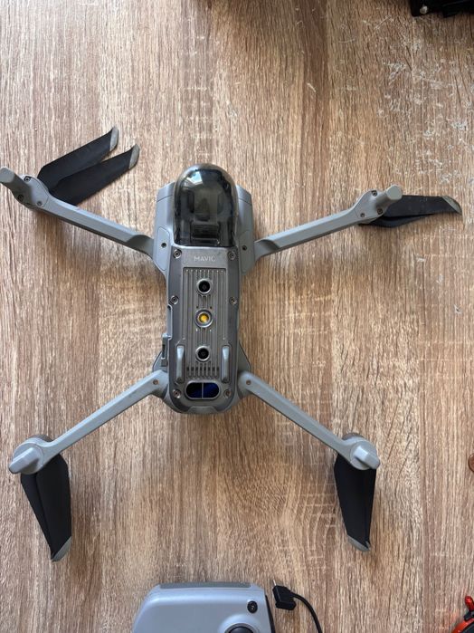 Drone DJI Mavic Air 2459820803472107524