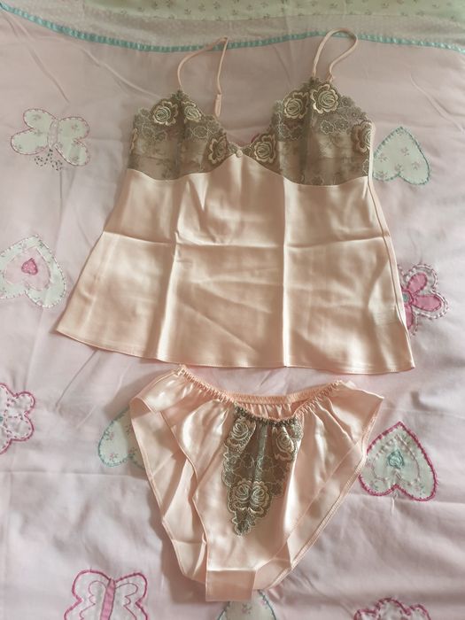 Komplet bieliźniany z  Jedwabiu S,XS.