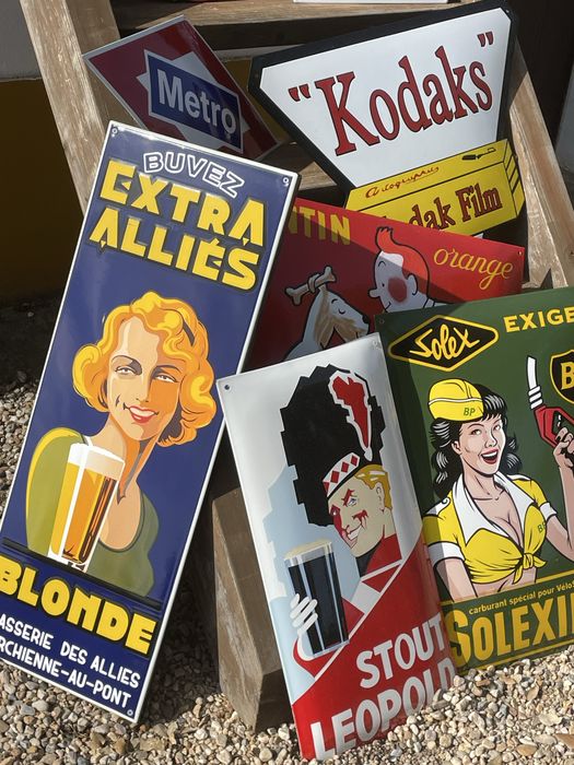 Placas esmaltadas diversas